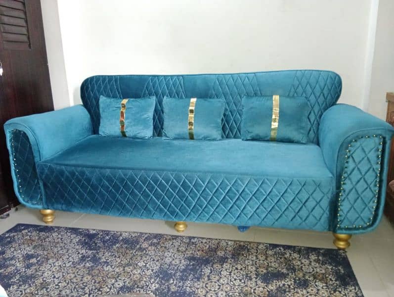 5 seater sofa set only 2 month used 3