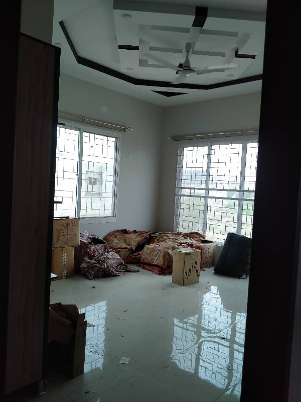 400 Sqyds West Open Brand New Upper Portion Available For Rent In Pak Scientist CHS Sector 17-A 22
