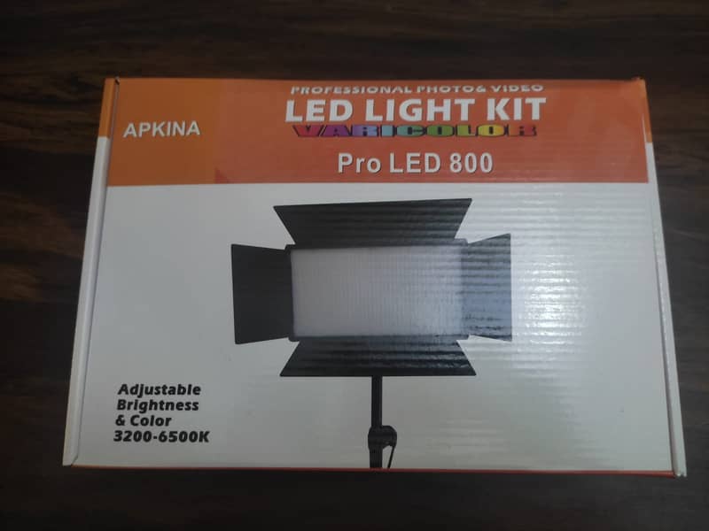 Pro LED 800 - Professional Photo and Video LED LIGHT KIT 0