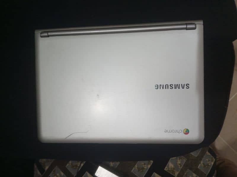 Samsung Chromebook with charger 3