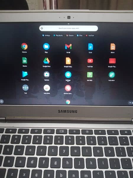 Samsung Chromebook with charger 6