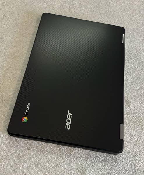 Acer R751T Chromebook Touchscreen 360x playstore supported 4/32gb 2