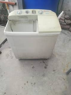 Dawlance washing machine and water moter 032188//42338 0
