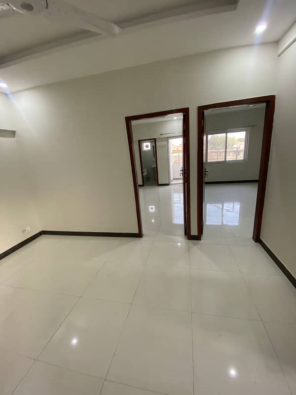 Two Bed Apartment Available For Rent In Violet Line Capital Residencia 4
