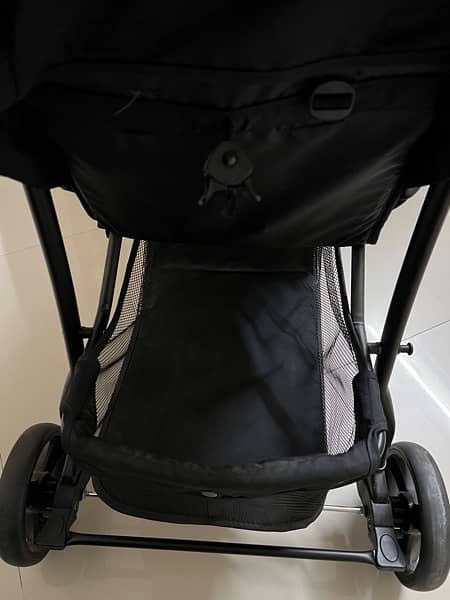 Tinnies Slightly used Imported Baby stroller/Pram 2