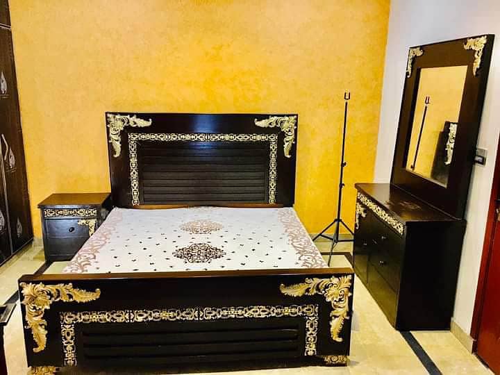 bed / king size double bed / wooden bed / bed dressing side table 0