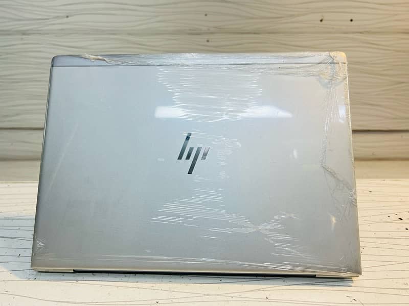 HP Elitebook 840 G5 Core i5 8Th with touchpanel 1
