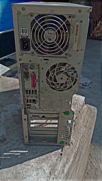 HP xw4600 Workstation With LCD 6