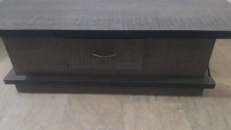 like new used table for sale 4