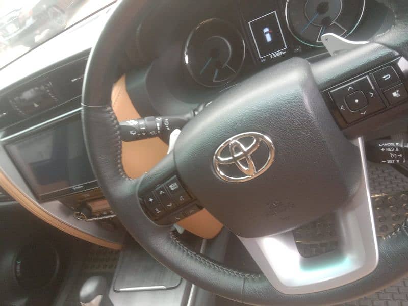 Toyota Fortuner in show room condition 3