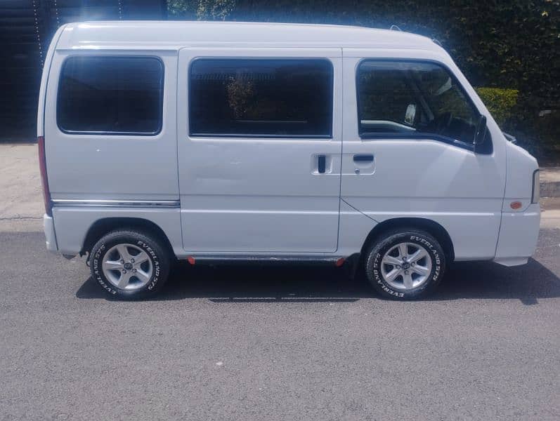 Subaru sambar. . . bumper to bumper original colour. . . 4