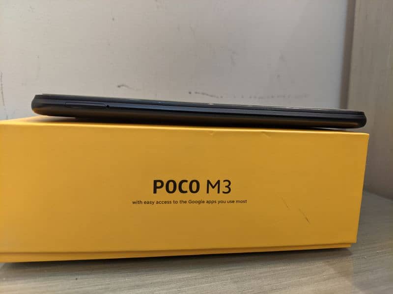 xiaomi poco m3 for sale full box (with genuine charger) 9
