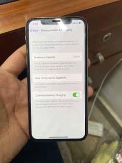 Iphone X / 256GB / PTA Approved