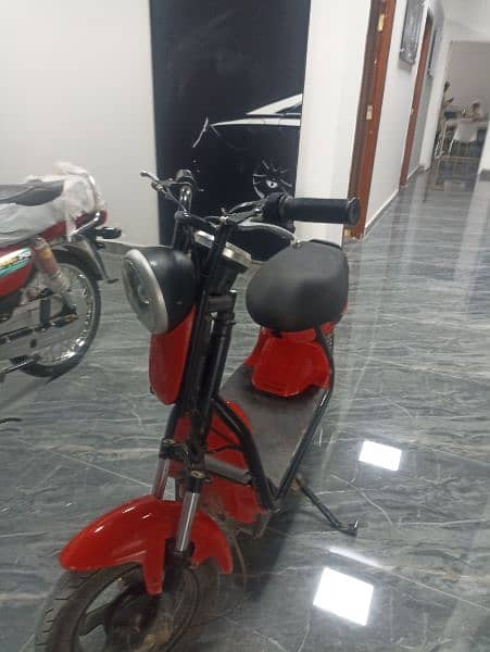 electric bike available  my phone number 03170048461 6
