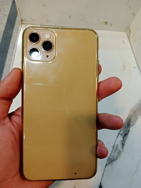 iphone 11 pro max 256 Gb gold colour 10/10 condition true 1