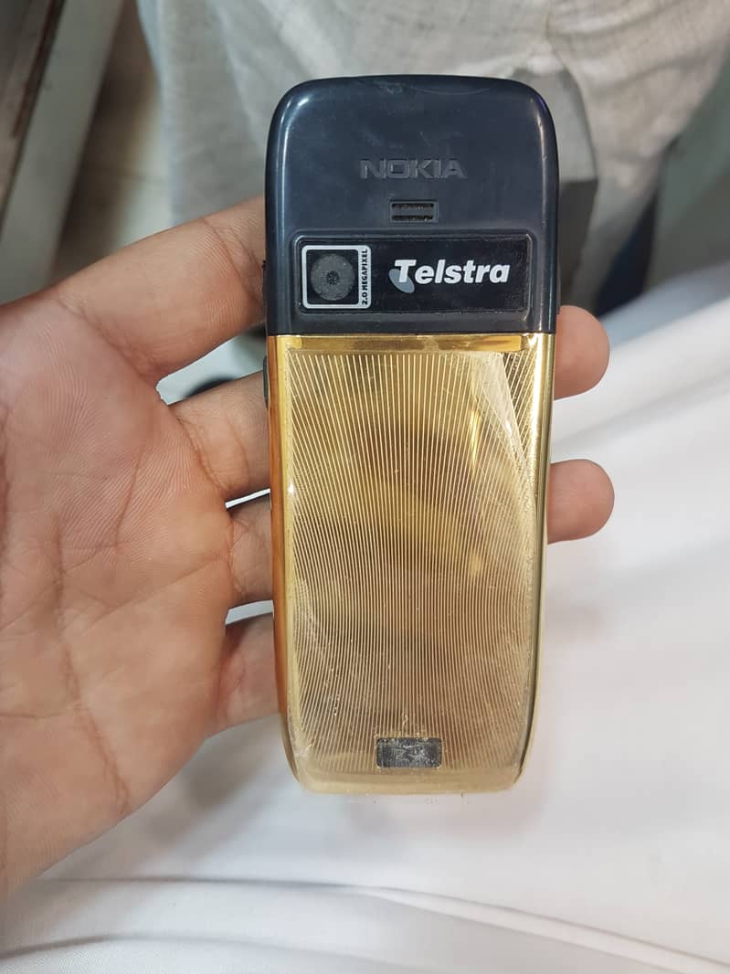 Nokia E51 1