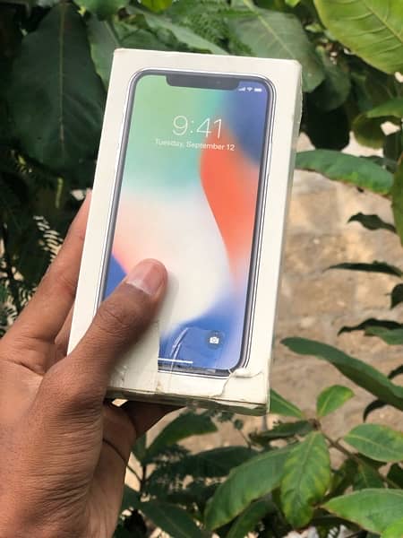 Iphone X Pta Approvd Box and Charger 11