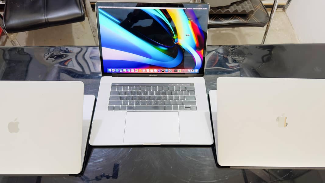 Apple Macbook pro 2017 to 2019 Core i7 _core 19 4