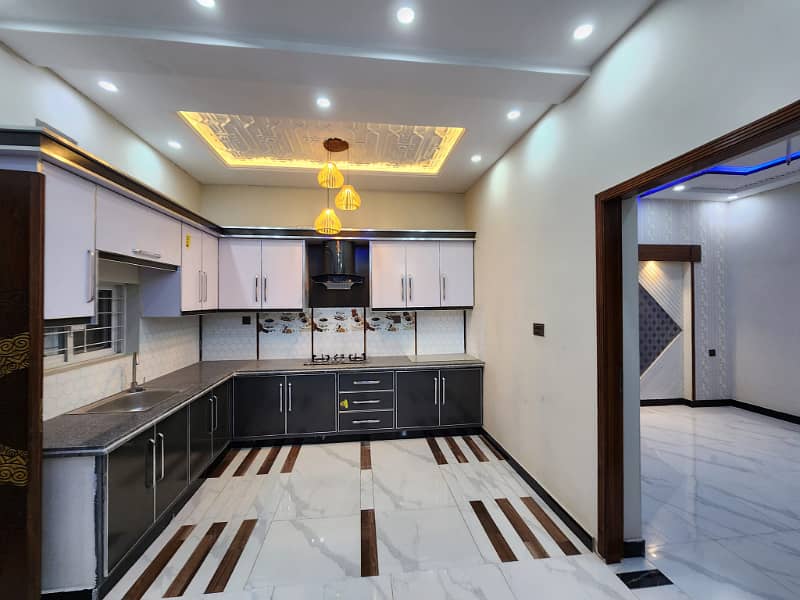EASY INSTALLMENT PLAN Brand New Luxury House For Sale Located In Central Park Lahore 6