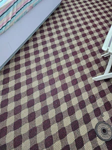 Selling Carpets 0