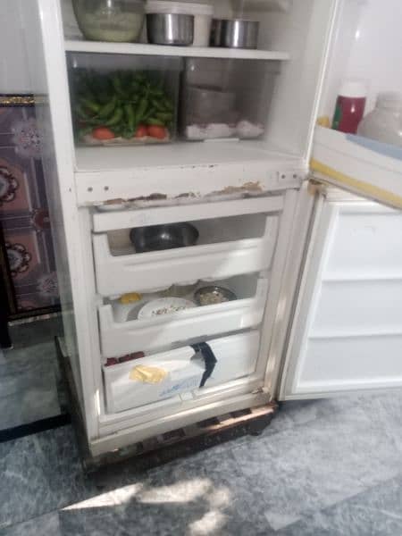 whirialpool refrigerator 2