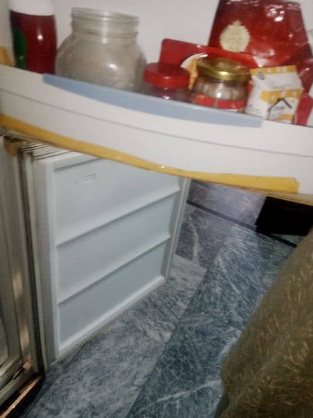 whirialpool refrigerator 4