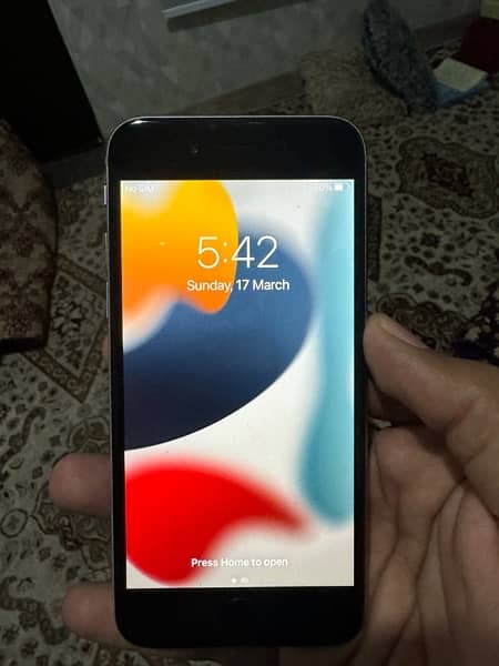 i want to sell IPhone 6s 64gb 2
