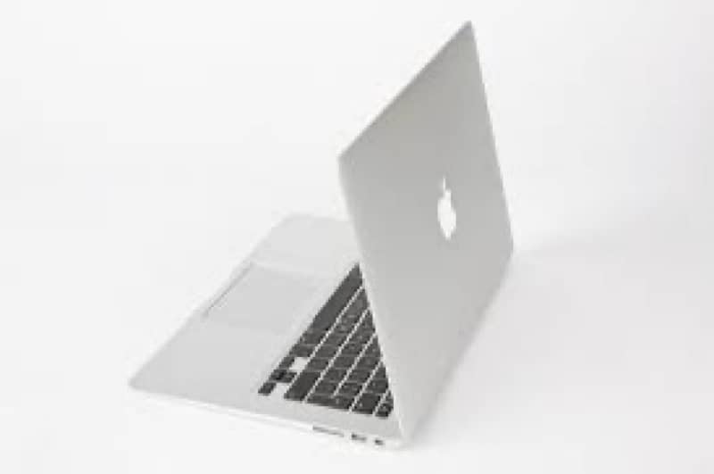 macbook air 13 inch mid 2012 10/10 with original charger 2