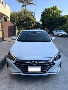 Hyundai Elantra GLS | 2022 Model | 100% Hyundai Dealership Maintained 0