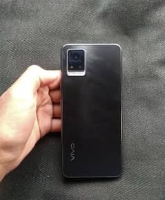 Vivo v20 Blacked color // with Box charger like new 0