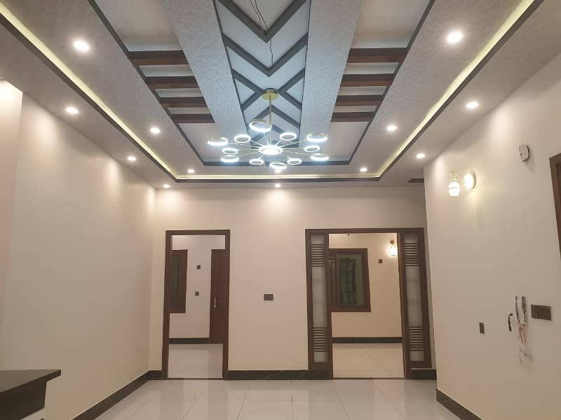 4 BED D/D. LUXURY PORTION AT THE PRIME LOCATION OF GULSHAN-E-IQBAL FOR SALE 9