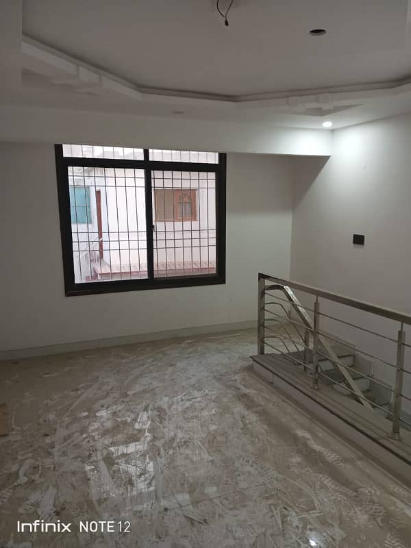 120 Yards Fully Renovated Stunning Bungalow Of Block 6 For Sale 19