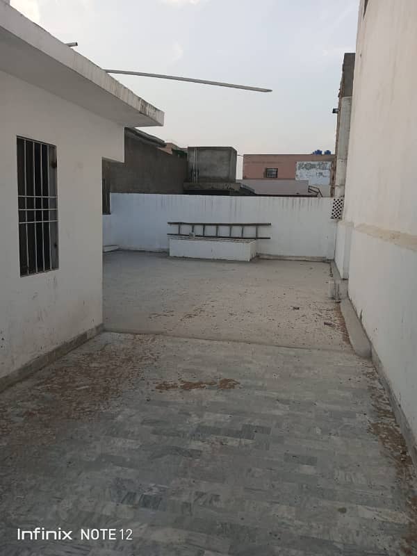 120 Yards Fully Renovated Stunning Bungalow Of Block 6 For Sale 20