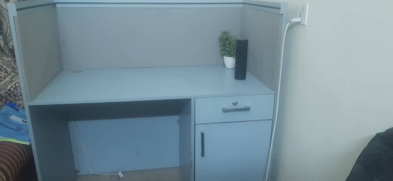 Office Computer table for sale 0