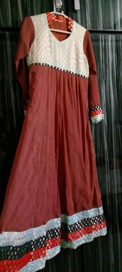long chaffon frock in good condition