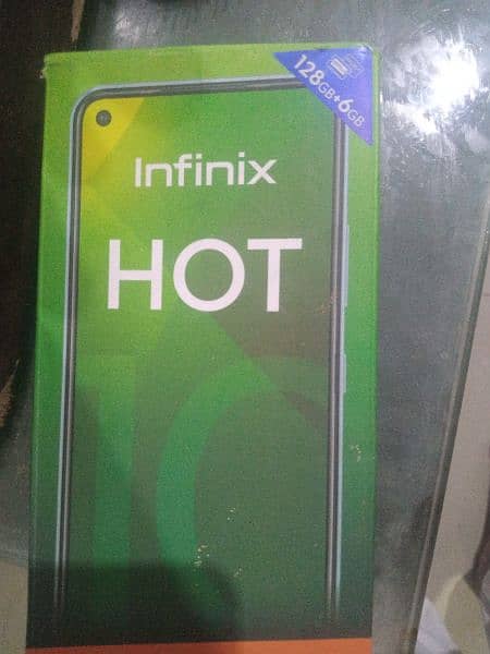 infinix Hot 10 6GB RAM. 128GB internal storage 4