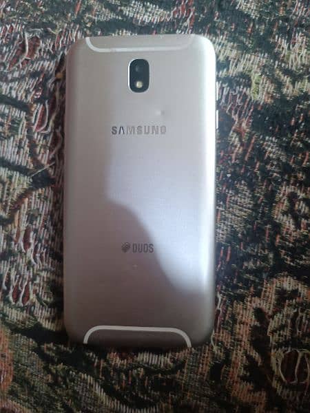 Samsung galaxy j7 Pro 2gb 32gb 1