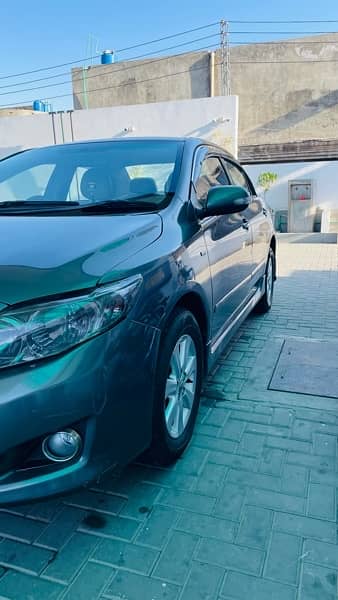 Toyota Corolla Altis 1.8 3