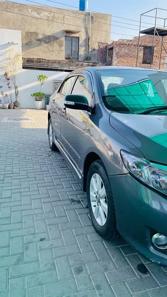 Toyota Corolla Altis 1.8 5