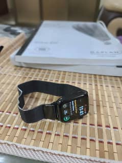Apple Watch 40mm Only ORIGNAL BAND. . metal stainless belt BLack