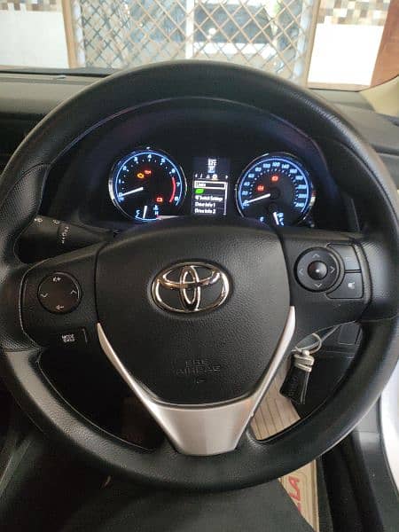 Toyota Corolla Altis 1.6 10