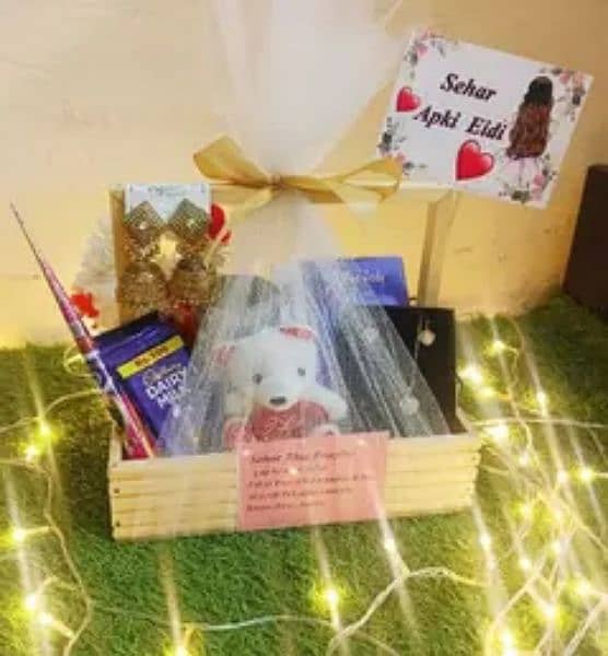 Gift Box Gift Basket Explosion Box Acryalic eid & birthday gift 1