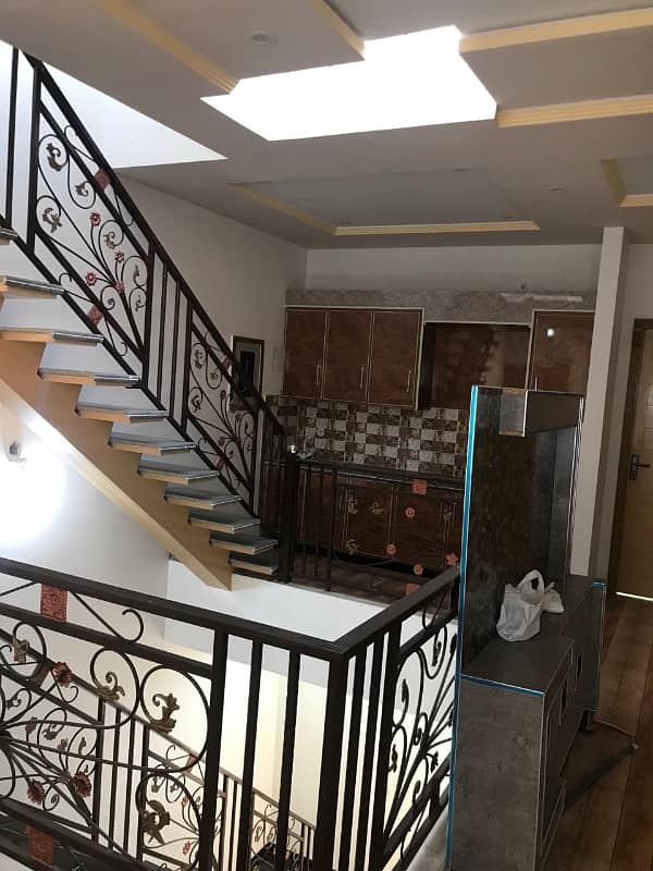 Prime Location House In Jhang Road Sized 5 Marla Is Available 0