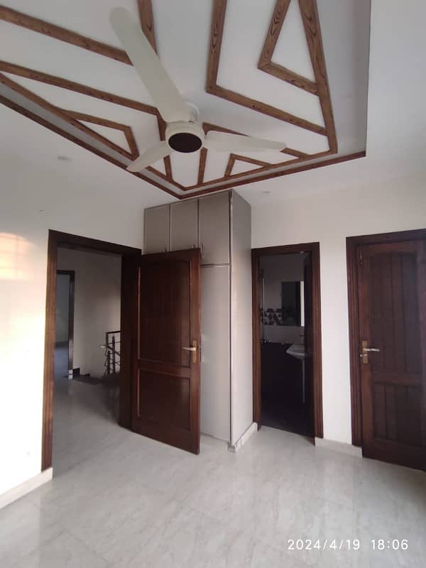5 marla pair house for sale in valancia town with 4 bedrooms attache 1 house 7