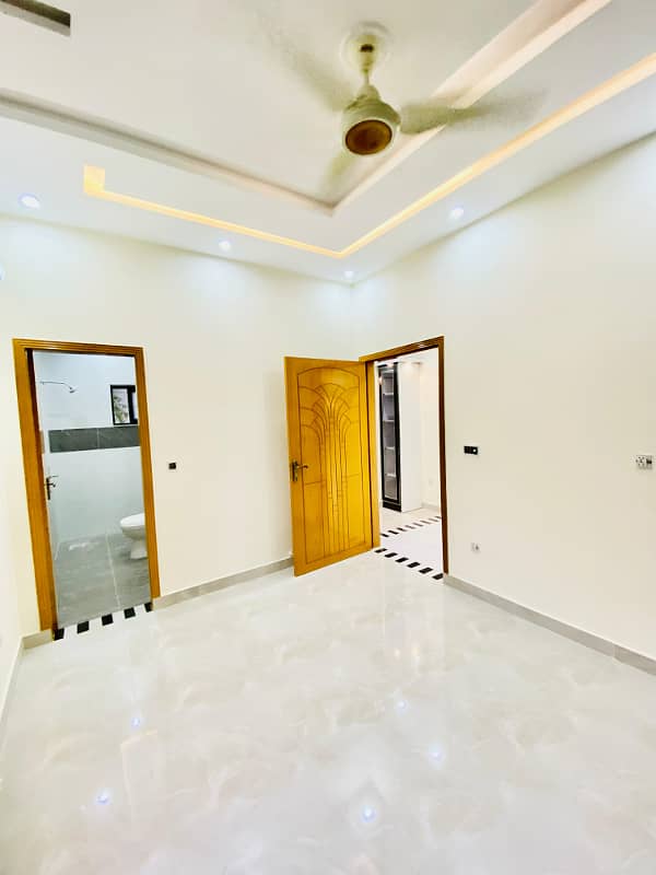 6 Marla Triple Unit Corner House Available For Sale In dream Gardens Lahore 26