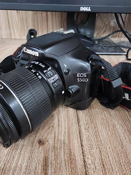 Canon 550D with 18/55 Lens 0