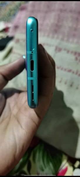 OnePlus 8pro 12 256 dual Sim single green line in sceeen 7