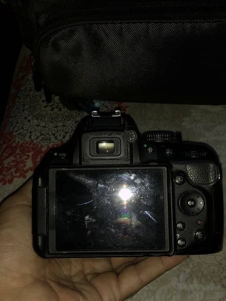 Nikon D5200 cam with 18-55mm lens 1