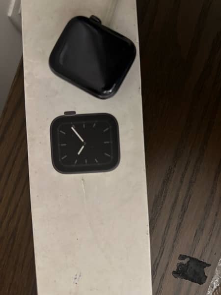 Apple watch series 5 44mm 1