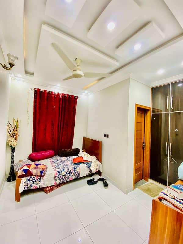 5 Marla Slightly Used Houses For Sale In Dream Gardens Lahore 12